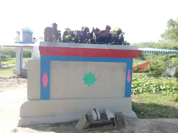 Arulmigu Mariamman Kannabiran Samy Temple, Minnal Chithamur - 603307