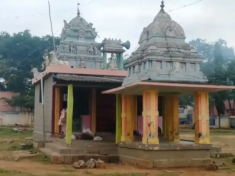 Arulmigu Mariamman Kasiviswanather Temple, Amaram - 636451 அருள்மிகு மாரியம்மன் காசி விஸ்வநாதர் திருக்கோயில், அமரம் - 636451, Salem - Ancient Temple Architecture and History Image 3