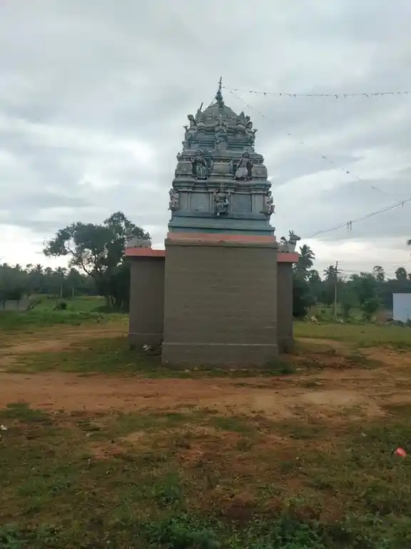 Arulmigu Mariamman Kasiviswanather Temple, Amaram - 636451 அருள்மிகு மாரியம்மன் காசி விஸ்வநாதர் திருக்கோயில், அமரம் - 636451, Salem - Ancient Temple Architecture and History Image 4