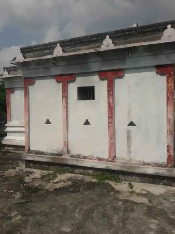 Arulmigu Mariamman Kuthandavar Pillaiyar Piddari Temple, Keekalur - 604601 அருள்மிகு மாரியம்மன், கூத்தாண்டவர், பிள்ளையார், பிடாரி, வகையறா திருக்கோயில், Keekalur - 604601, Tiruvannamalai - Ancient Temple Architecture and History Image 4