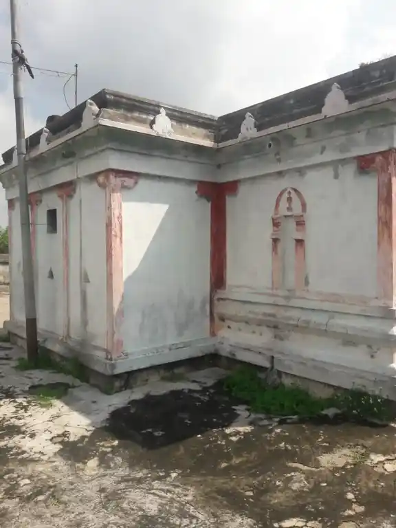 Arulmigu Mariamman Kuthandavar Pillaiyar Piddari Temple, Keekalur - 604601 அருள்மிகு மாரியம்மன், கூத்தாண்டவர், பிள்ளையார், பிடாரி, வகையறா திருக்கோயில், Keekalur - 604601, Tiruvannamalai - Ancient Temple Architecture and History Image 5