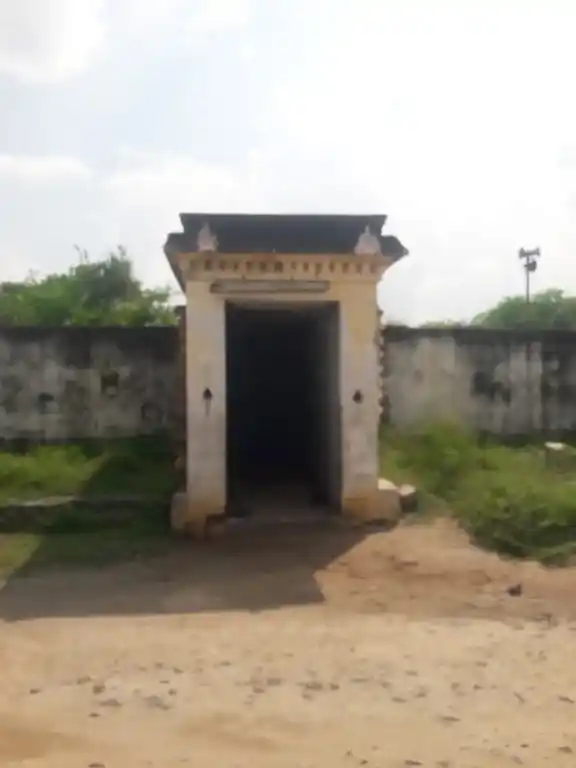 Arulmigu Mariamman Kuthandavar Pillaiyar Piddari Temple, Keekalur - 604601 அருள்மிகு மாரியம்மன், கூத்தாண்டவர், பிள்ளையார், பிடாரி, வகையறா திருக்கோயில், Keekalur - 604601, Tiruvannamalai - Ancient Temple Architecture and History Image 10