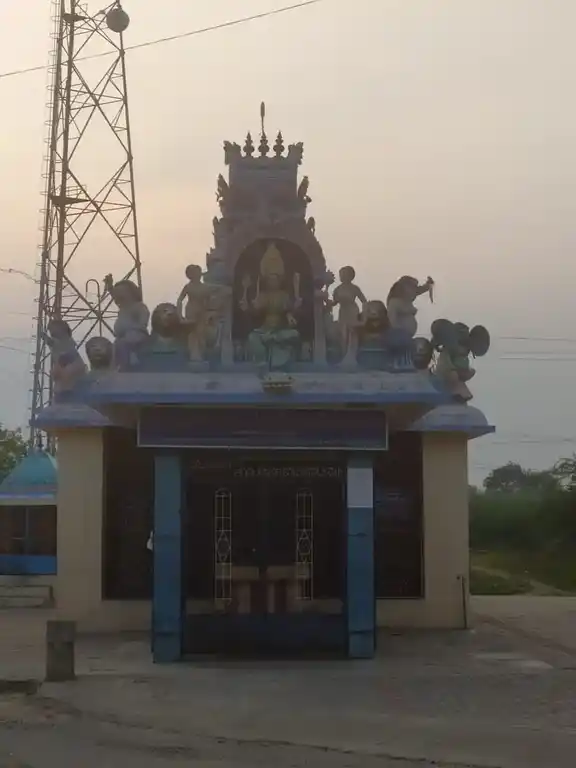 Arulmigu Mariamman Maduraveeraswamy Temple, Manparai - 621010 Arulmigu Mariamman maduraveeraswamy temple, Manparai - 621010, Thiruchirappalli - Ancient Temple Architecture and History Image 6