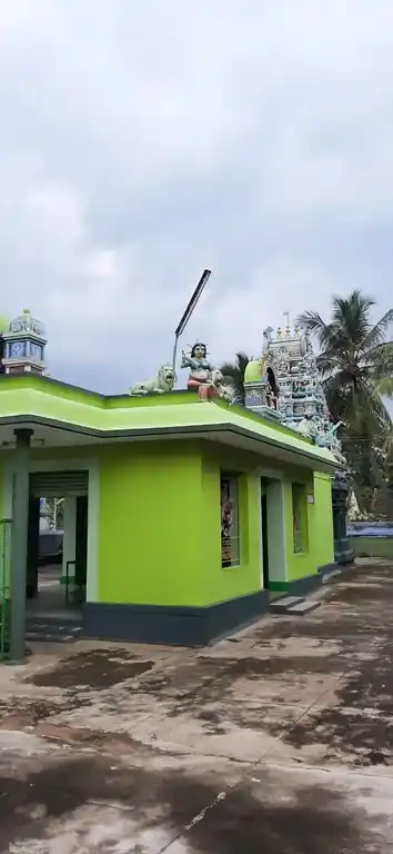 Arulmigu Mariamman Mahaliamman Temple, Angalakurichi - 642007 அருள்மிகு மாரியம்மன் மாகாளியம்மன் திருக்கோயில், ஆங்களக்குறிச்சி - 642007, Coimbatore - Ancient Temple Architecture and History Image 2