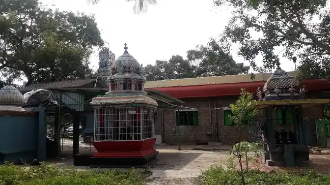Arulmigu Mariamman Mundhivinayagar Temple, Puliyakulam, Coimbatore - 641045 அருள்மிகு மாரியம்மன், முந்தி விநாயகர் திருக்கோயில், Puliyakulam, Coimbatore - 641045, Coimbatore - Ancient Temple Architecture and History Image 2
