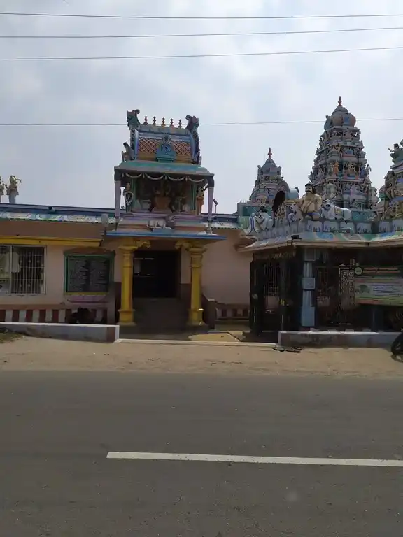 Arulmigu Mariamman Muthukumarasamy Temple, Sattaiyamputhur, Seetharampalayam - 637209 அருள்மிகு மாரியம்மன் முத்துக்குமாரசுவாமி திருக்கோயில், Sattaiyamputhur, Seetharampalayam - 637209, Namakkal - Ancient Temple Architecture and History Image 2