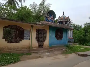 Arulmigu Mariamman Pidariamman And Pillayar Temple, Karuppur Punavasal, Karuppur Punavasal - 610102 அருள்மிகு மாரியம்மன், பிடாரியம்மன் பிள்ளையார் திருக்கோயில், கருப்பூர் புனவாசல், கருப்பூர் புனவாசல் - 610102, Thiruvarur - Ancient Temple Architecture and History Image 6