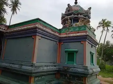 Arulmigu Mariamman Pidariamman And Pillayar Temple, Karuppur Punavasal, Karuppur Punavasal - 610102 அருள்மிகு மாரியம்மன், பிடாரியம்மன் பிள்ளையார் திருக்கோயில், கருப்பூர் புனவாசல், கருப்பூர் புனவாசல் - 610102, Thiruvarur - Ancient Temple Architecture and History Image 9
