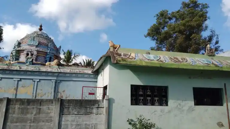 Arulmigu Mariamman Pidariamman Pillaiyar Temple, Koothakudi - 612204 அருள்மிகு மாரியம்மன் பிடாரியம்மன் திருக்கோயில், Koothakudi - 612204, Thanjavur - Ancient Temple Architecture and History Image 3