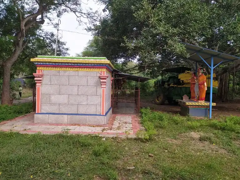Arulmigu Mariamman Pidariamman Pillaiyar Temple, Maruthuvakudi - 612101 அருள்மிகு மாரியம்மன், பிடாரியம்மன், பிள்ளையார் திருக்கோயில், Maruthuvakudi - 612101, Thanjavur - Ancient Temple Architecture and History Image 3