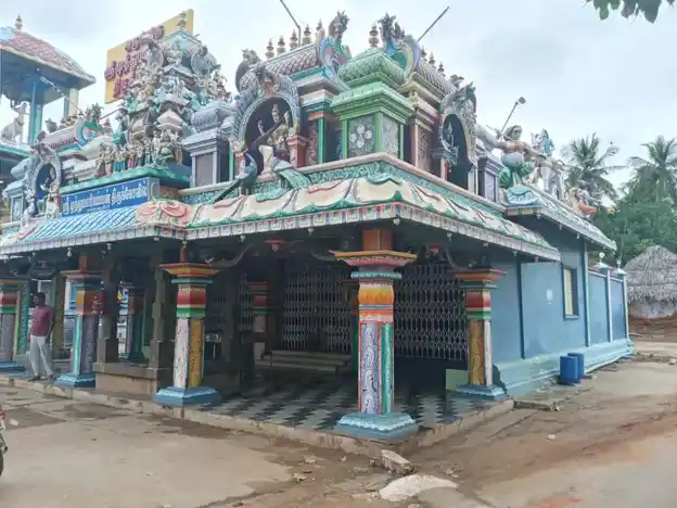 Arulmigu Mariamman Pidariamman Temple, Karaikurichi - 637014 அருள்மிகு மாரியம்மன் பிடாரியம்மன் திருக்கோயில், Karaikurichi - 637014, Namakkal - Ancient Temple Architecture and History Image 4