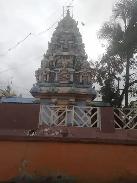 Arulmigu Mariamman Pillaiyar And Vediappan Temple, Nadupattu - 606806 அருள்மிகு வேடியப்பன், பிள்ளையார், அம்மச்சார் திருக்கோயில், Nadupattu - 606806, Tiruvannamalai - Ancient Temple Architecture and History Image 5