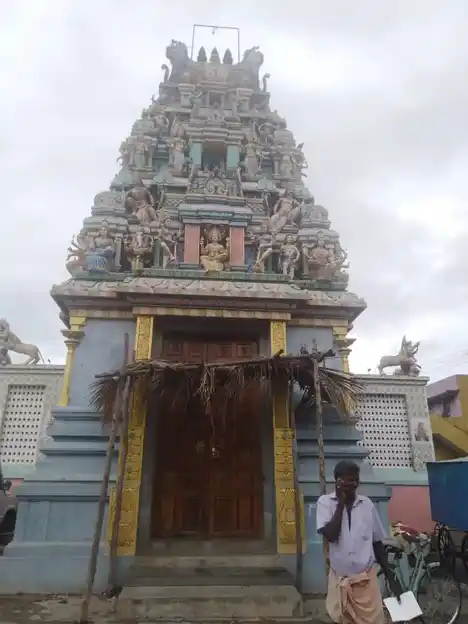 Arulmigu Mariamman Pillaiyar And Vediappan Temple, Nadupattu - 606806 அருள்மிகு வேடியப்பன், பிள்ளையார், அம்மச்சார் திருக்கோயில், Nadupattu - 606806, Tiruvannamalai - Ancient Temple Architecture and History Image 10