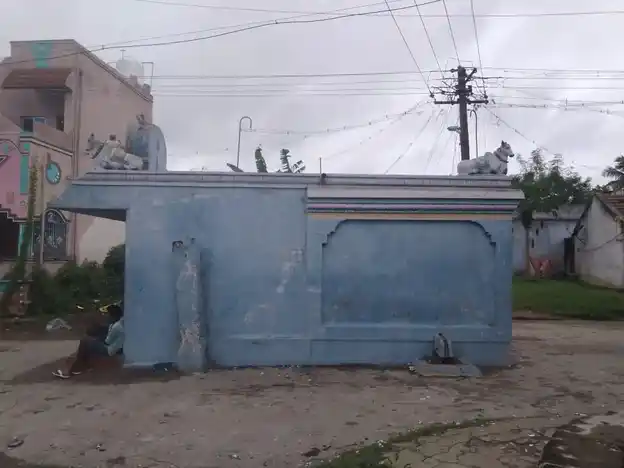 Arulmigu Mariamman Pillaiyar And Vediappan Temple, Nadupattu - 606806 அருள்மிகு வேடியப்பன், பிள்ளையார், அம்மச்சார் திருக்கோயில், Nadupattu - 606806, Tiruvannamalai - Ancient Temple Architecture and History Image 14