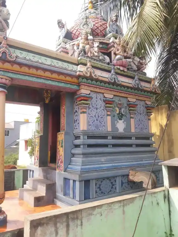 Arulmigu Mariamman Pillaiyar Temple, Vatraputhur - 604601 அருள்மிகு மாரியம்மன் , பிள்ளையார், திருக்கோயில், Vatraputhur - 604601, Tiruvannamalai - Ancient Temple Architecture and History Image 4