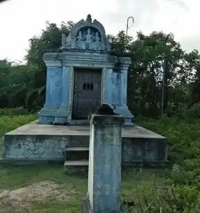 Arulmigu Mariamman Poonniamman And Ayyanar Temple, Manakkarai - 610204 மாரியம்மன் பொன்னியம்மன் மற்றம் அய்யனார் திருக்கோயில், Manakkarai - 610204, Thiruvarur - Ancient Temple Architecture and History Image 2