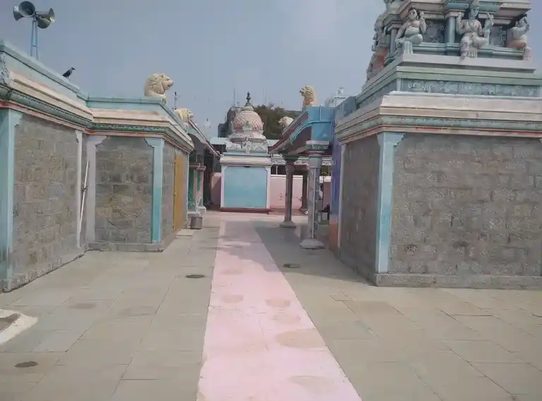 Arulmigu Mariamman Sellandiamman Bhagavathiamman Temple, Periya Puluva Patti, Periya Puluva Patti - 641602 அருள்மிகு பகவதியம்மன் திருக்கோயில், Periya Puluva Patti, Periya Puluva Patti - 641602, Tiruppur - Ancient Temple Architecture and History Image 6