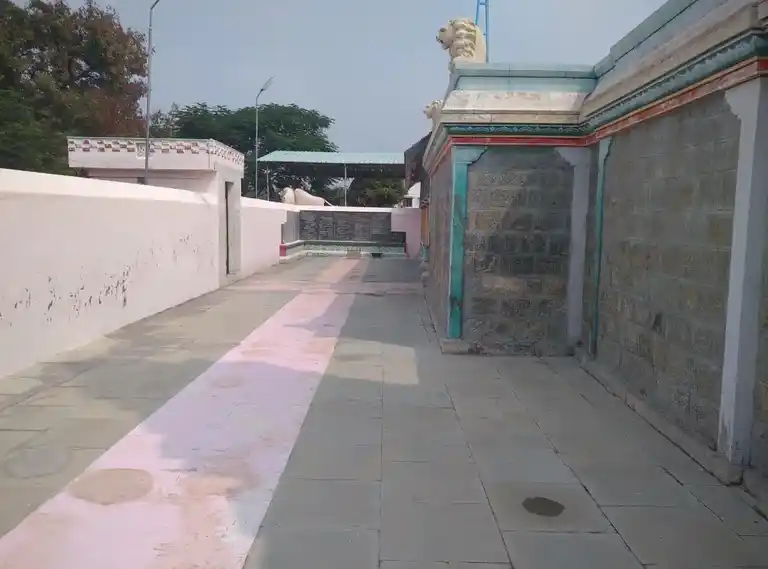 Arulmigu Mariamman Sellandiamman Bhagavathiamman Temple, Periya Puluva Patti, Periya Puluva Patti - 641602 அருள்மிகு பகவதியம்மன் திருக்கோயில், Periya Puluva Patti, Periya Puluva Patti - 641602, Tiruppur - Ancient Temple Architecture and History Image 7