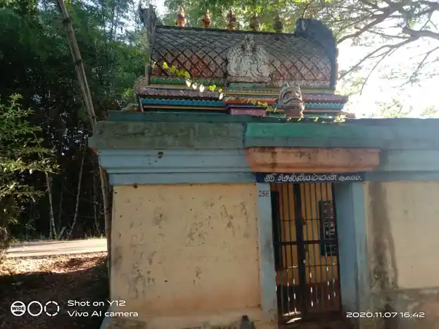 Arulmigu Mariamman Selliamman Temple, Elanthurai - 612105 அருள்மிகு மாரியம்மன், செல்லியம்மன் திருக்கோயில், இலந்துரை - 612105, Thanjavur - Ancient Temple Architecture and History Image 4