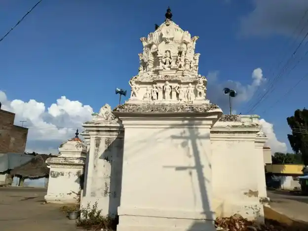 Arulmigu Mariamman Selliamman Temple, Thirumanur - 636202 அருள்மிகு மாரியம்மன், செல்லியம்மன் திருக்கோயில், Thirumanur - 636202, Salem - Ancient Temple Architecture and History Image 7