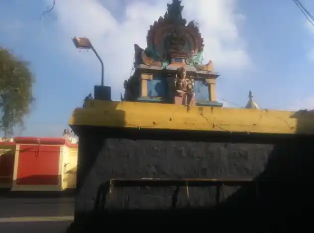 Arulmigu Mariamman Srinivasa Perumal Temple, Veerakeralam - 641007 Arulmigu Mariamman Srinivasa Perumal Temple, Veerakeralam - 641007, Coimbatore - Ancient Temple Architecture and History Image 4