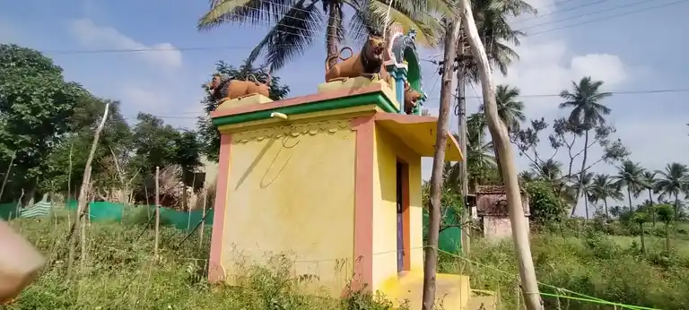 Arulmigu Mariamman Temple, Ajjanahalli - 636810 Arulmigu Mariamman Temple, Ajjanahalli - 636810, Dharmapuri - Ancient Temple Architecture and History Image 4