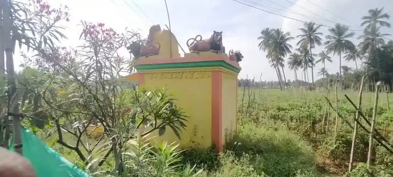 Arulmigu Mariamman Temple, Ajjanahalli - 636810 Arulmigu Mariamman Temple, Ajjanahalli - 636810, Dharmapuri - Ancient Temple Architecture and History Image 5