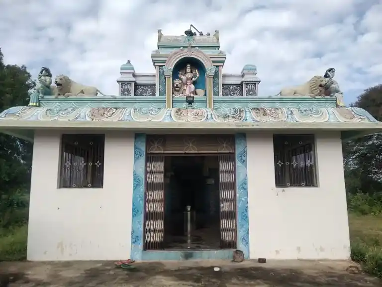 Arulmigu Mariamman Temple, Alampadi - 624620 அருள்மிகு மாரியம்மன் திருக்கோயில், Alampadi - 624620, Dindigul - Ancient Temple Architecture and History Image 4