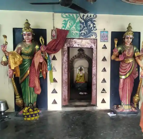 Arulmigu Mariamman Temple, Alampadi - 624620 அருள்மிகு மாரியம்மன் திருக்கோயில், Alampadi - 624620, Dindigul - Ancient Temple Architecture and History Image 9