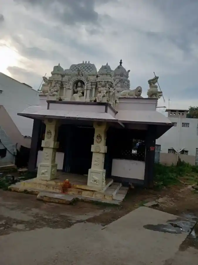 Arulmigu Mariamman Temple, Arasinar Colony, Narayana Samypuram, Salem - 636009 அருள்மிகு  மாரியம்மன் திருக்கோயில், Arasinar Colony, Narayana Samypuram, Salem - 636009, Salem - Ancient Temple Architecture and History Image 4