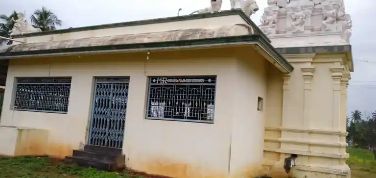 Arulmigu Mariamman Temple, Arurpatti - 636502 அருள்மிகு மாரியம்மன் திருக்கோயில், Arurpatti - 636502, Salem - Ancient Temple Architecture and History Image 2