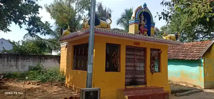 Arulmigu Mariamman Temple, Balajangamanahalli - 636807 அருள்மிகு மாரியம்மன் திருக்கோயில், Balajangamanahalli - 636807, Dharmapuri - Ancient Temple Architecture and History Image 2