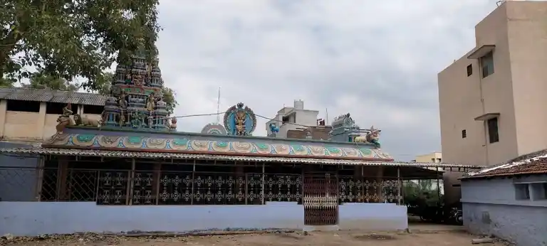Arulmigu Mariamman Temple, Bramana Periya Agraharam, Erode - 638001 அருள்மிகு மாரியம்மன் திருக்கோயில், Bramana Periya Agraharam, Erode - 638001, Erode - Ancient Temple Architecture and History Image 4