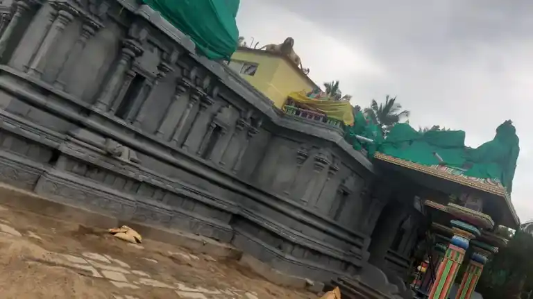 Arulmigu Mariamman Temple, Chandrapuram - 642120 அருள்மிகு மாரியம்மன் திருக்கோயில், Chandrapuram - 642120, Coimbatore - Ancient Temple Architecture and History Image 4