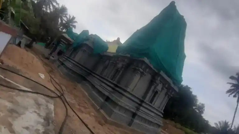 Arulmigu Mariamman Temple, Chandrapuram - 642120 அருள்மிகு மாரியம்மன் திருக்கோயில், Chandrapuram - 642120, Coimbatore - Ancient Temple Architecture and History Image 6