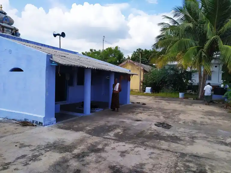 Arulmigu Mariamman Temple, Chinnamanali - 637410 அருள்மிகு மாரியம்மன் திருக்கோயில், Chinnamanali - 637410, Namakkal - Ancient Temple Architecture and History Image 2