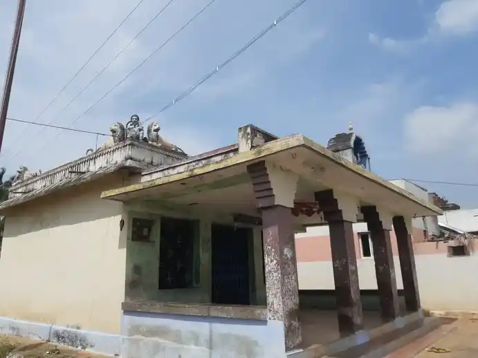 Arulmigu Mariamman Temple, Chinnapperichipalayam - 638301 அருள்மிகு மாரியம்மன், மதுரைவீரன் திருக்கோயில், வரதநல்லூர், வரதநல்லூர் - 638301, Erode - Ancient Temple Architecture and History Image 11