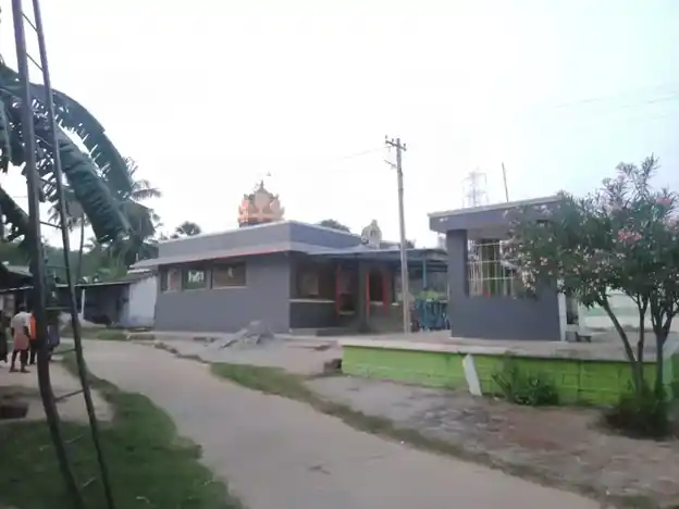 Arulmigu Mariamman Temple, Chinnasathapadi - 636451 அருள்மிகு மாரியம்மன் திருக்கோயில், Chinnasathapadi - 636451, Salem - Ancient Temple Architecture and History Image 8