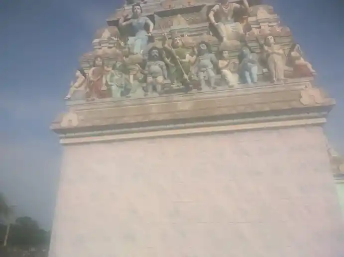 Arulmigu Mariamman Temple, D. Vadukapatti - 624308 அருள்மிகு மாரியம்மன் திருக்கோயில், D. Vadukapatti - 624308, Dindigul - Ancient Temple Architecture and History Image 2