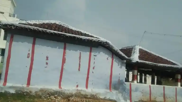 Arulmigu Mariamman Temple, Devanakavundanur - 637301 அருள்மிகு மாரியம்மன் திருக்கோயில், Devanakavundanur - 637301, Salem - Ancient Temple Architecture and History Image 2