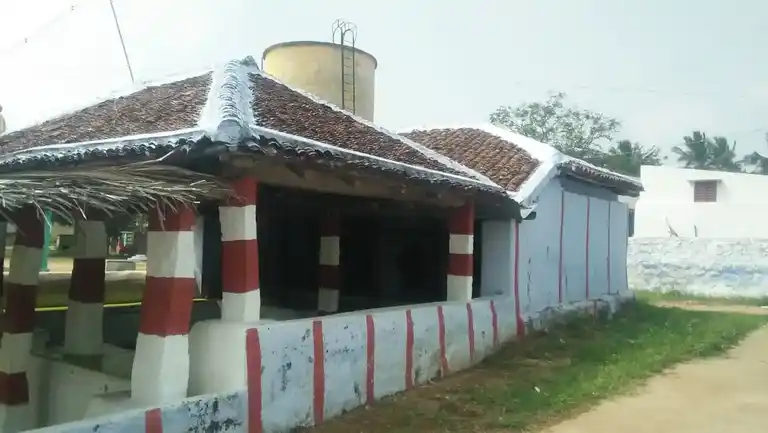 Arulmigu Mariamman Temple, Devanakavundanur - 637301 அருள்மிகு மாரியம்மன் திருக்கோயில், Devanakavundanur - 637301, Salem - Ancient Temple Architecture and History Image 4