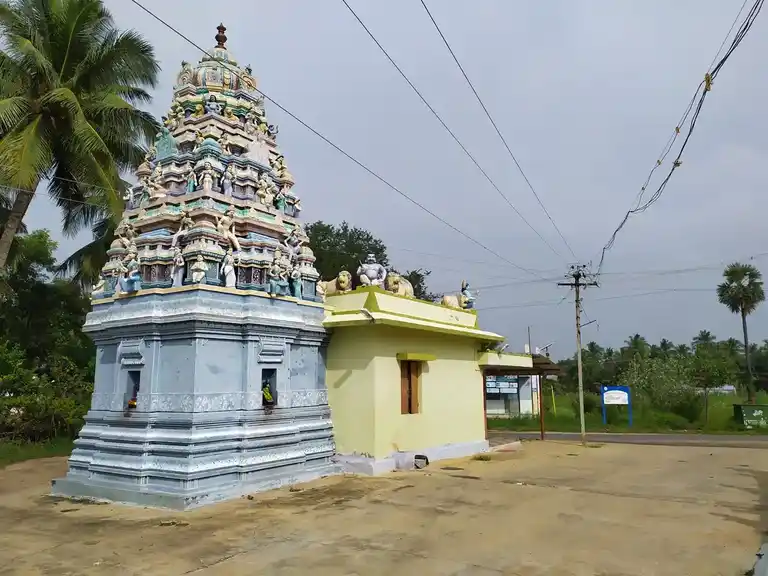 Arulmigu Mariamman Temple, Emapalli - 637214 அருள்மிகு மாரியம்மன் திருக்கோயில், Emapalli - 637214, Namakkal - Ancient Temple Architecture and History Image 2