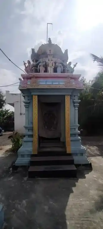 Arulmigu Mariamman Temple, Giddampatti - 636810 Arulmigu Mariamman Temple, Giddampatti - 636810, Dharmapuri - Ancient Temple Architecture and History Image 4