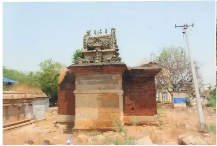 Arulmigu Mariamman Temple, Idangimangalam - 621712 Arulmigu Mariamman Temple, Idangimangalam - 621712, Thiruchirappalli - Ancient Temple Architecture and History Image 4