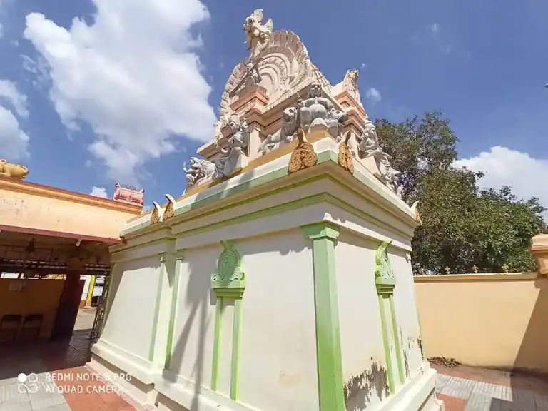Arulmigu Mariamman Temple, Idigarai - 641022 அருள்மிகு மாரியம்மன் திருக்கோயில், இடிகரை - 641022, Coimbatore - Ancient Temple Architecture and History Image 3