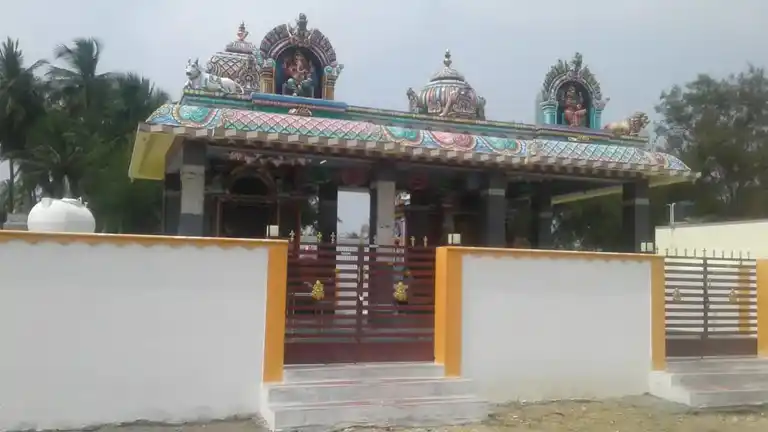 Arulmigu Mariamman Temple, Irukkur - 637204 அருள்மிகு மாரியம்மன் திருக்கோயில், Irukkur - 637204, Namakkal - Ancient Temple Architecture and History Image 4