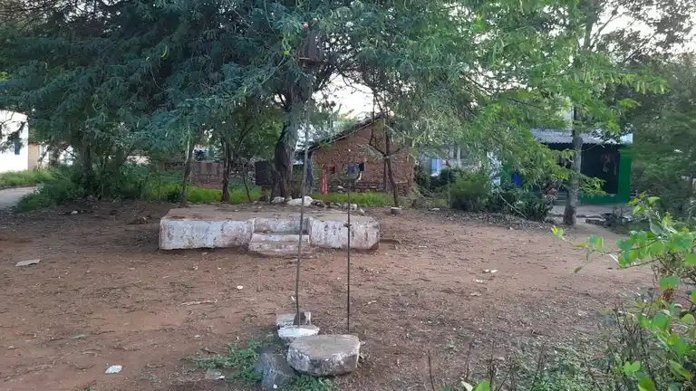 Arulmigu Mariamman Temple, Irumbarai - 641302 அருள்மிகு மாரியம்மன் திருக்கோயில், Irumbarai - 641302, Coimbatore - Ancient Temple Architecture and History Image 5