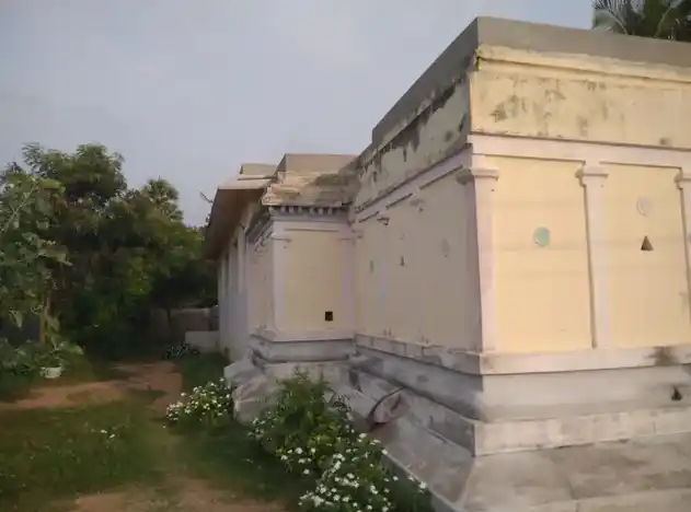 Arulmigu Mariamman Temple, Irumbedu - 604403