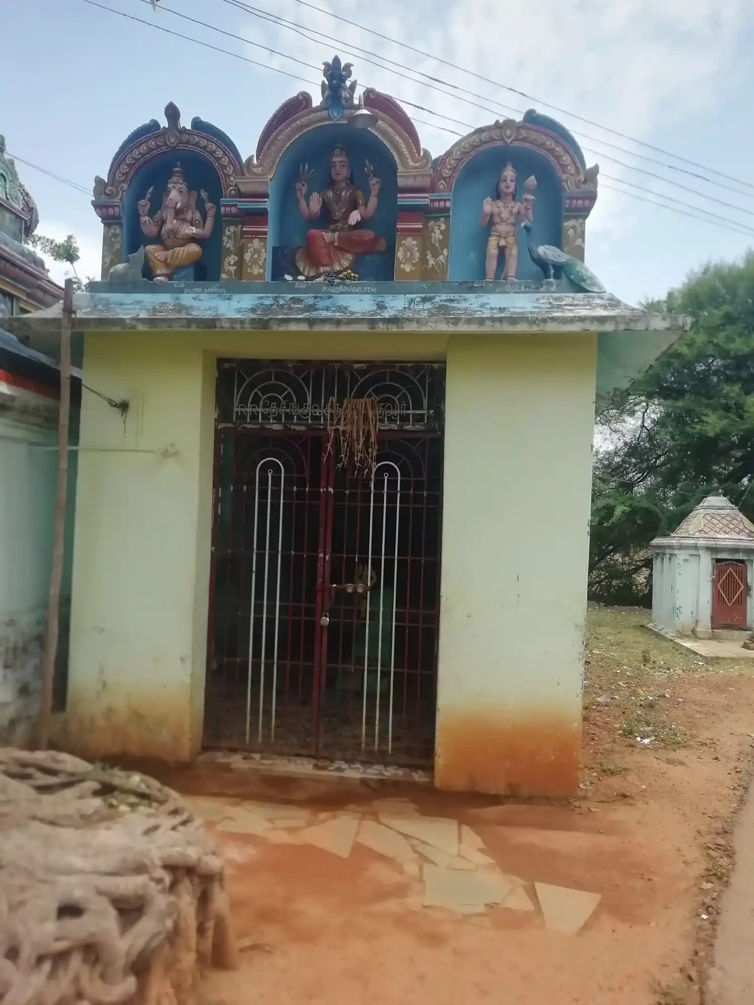 Arulmigu Mariamman Temple, Irunchiyur - 611108