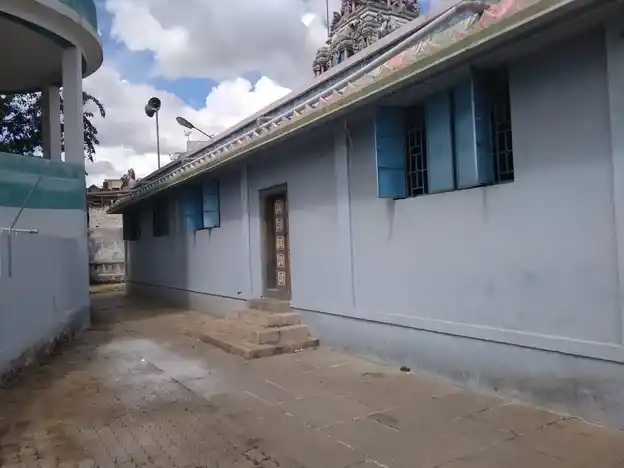 Arulmigu Mariamman Temple, K.Pudhupatti - 625533 அருள்மிகு மாரியம்மன் திருக்கோயில், K.புதுப்பட்டி - 625533, Theni - Ancient Temple Architecture and History Image 3